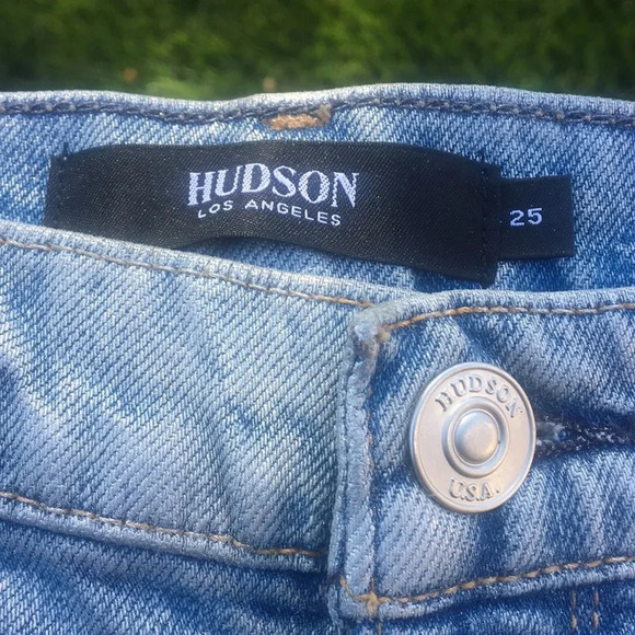 NEW**HUDSON
Holly High-Rise Straight Jeans - Picture 12 of 15